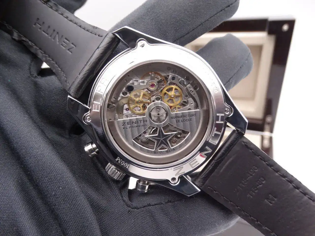 Zenith El Primero Chronograph 00867.JPG