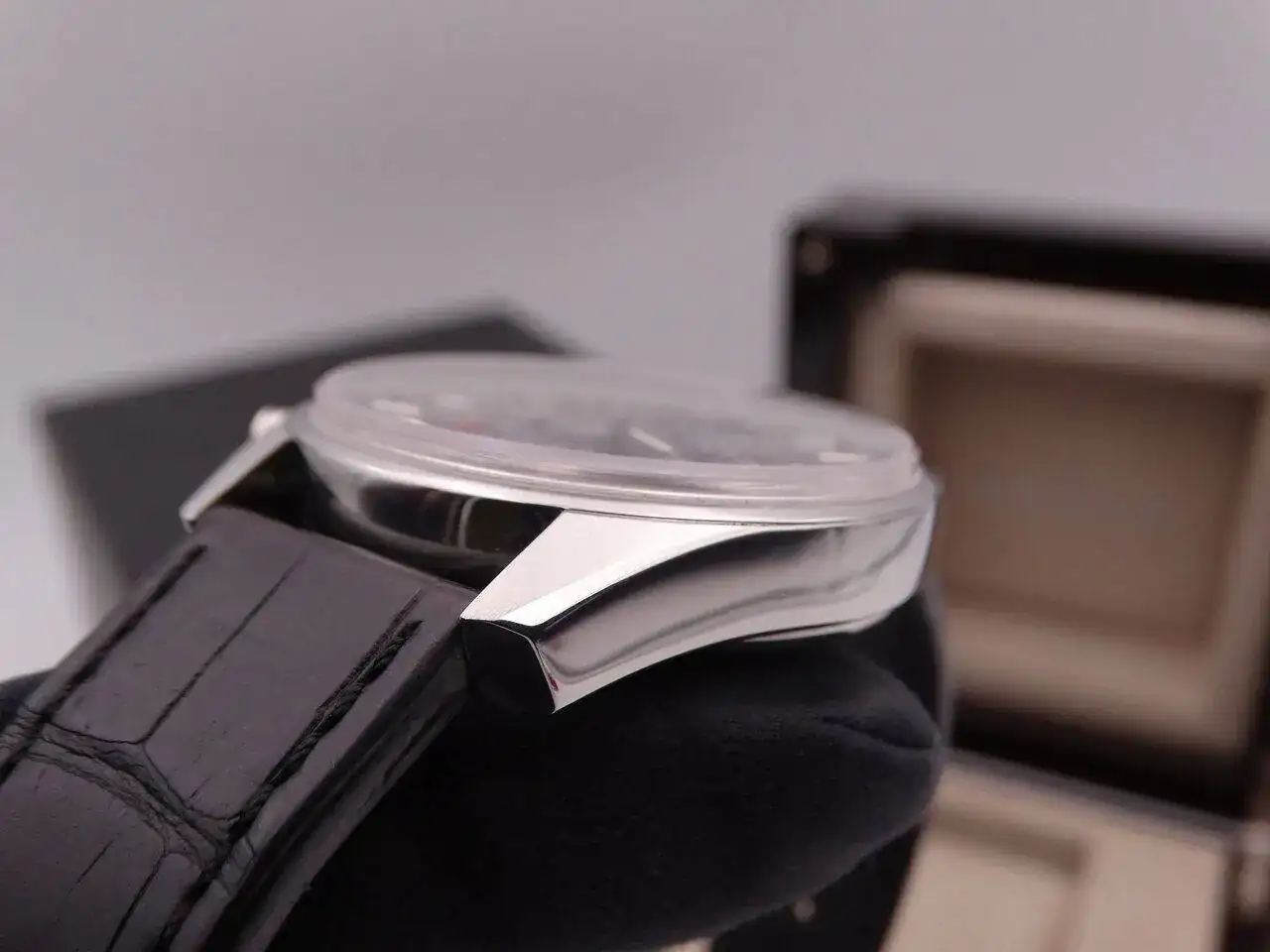 Zenith El Primero Chronograph 00872.JPG