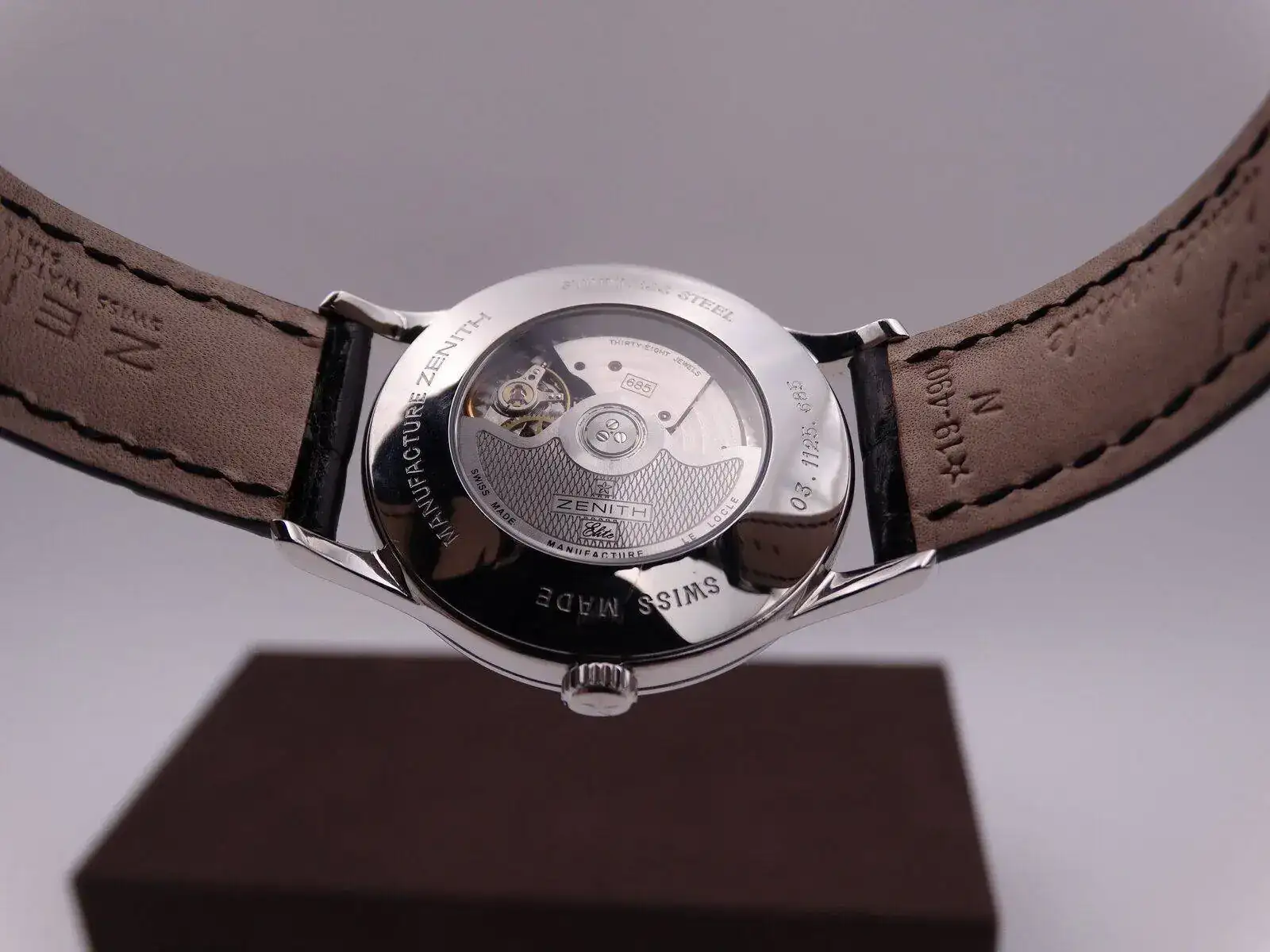 Zenith Elite Power Reserve 03746 copia.webp