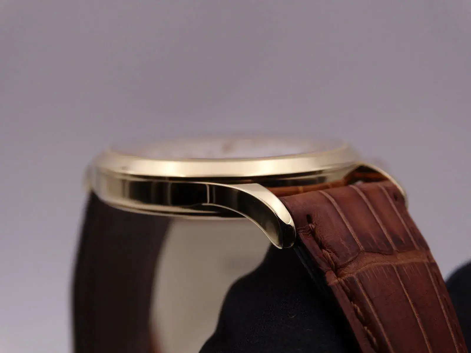 Zenith Elite Power Reserve Gold 8950.webp