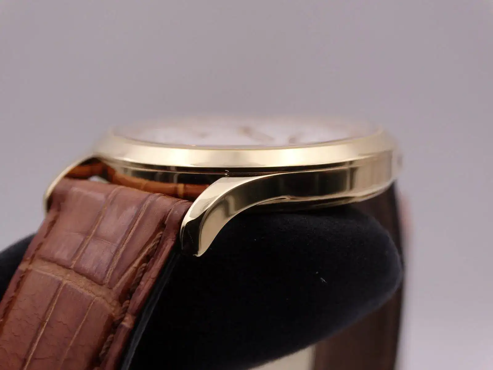 Zenith Elite Power Reserve Gold 8953.webp