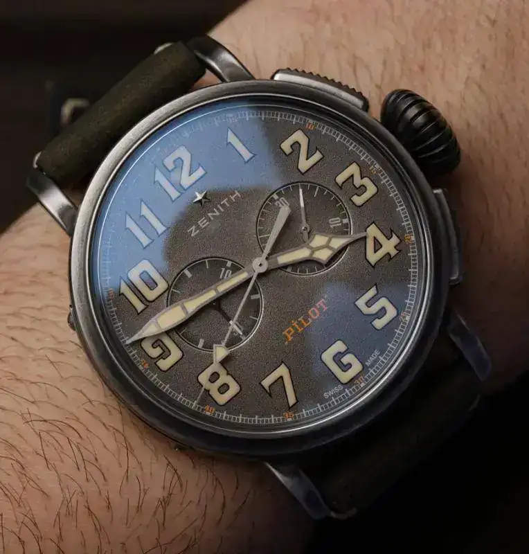 Zenith-Heritage-Pilot-Cafe-Racer-Spirit-watch-14.webp