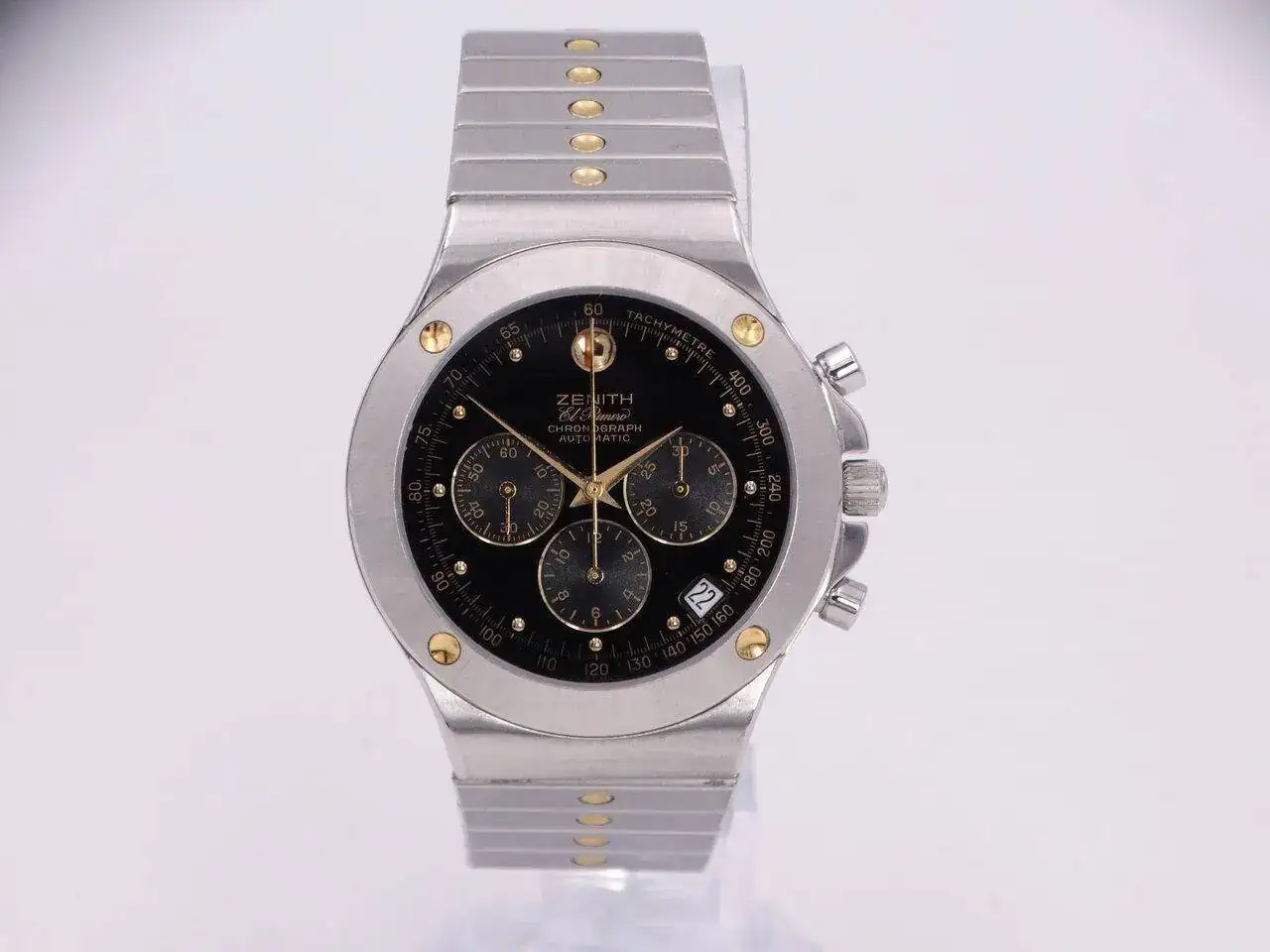 Zenith Pacific 00950.JPG