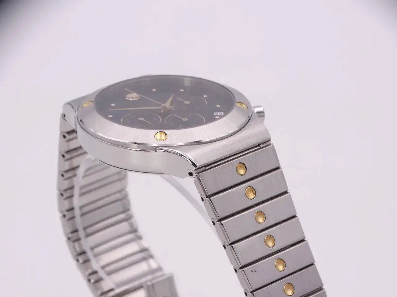 Zenith Pacific 00960.JPG