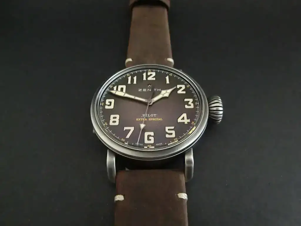 zenith-pilot-type-20-extra-especial-aged-steel-11.2430.679.21.c801op05.webp