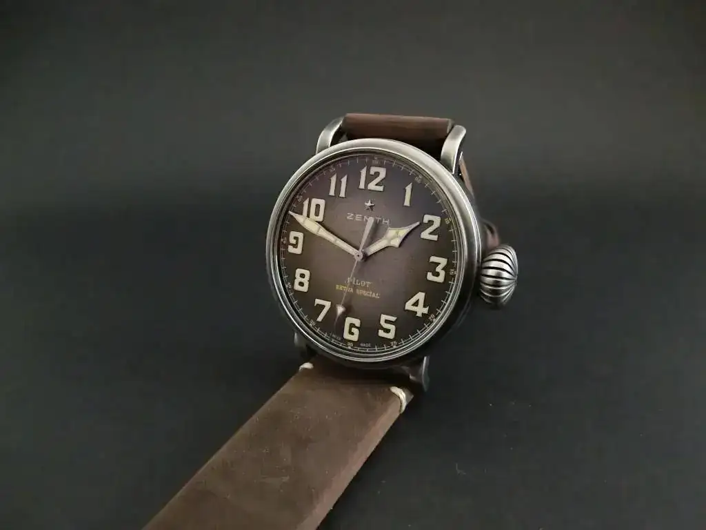 zenith-pilot-type-20-extra-especial-aged-steel-11.2430.679.21.c801op08.webp