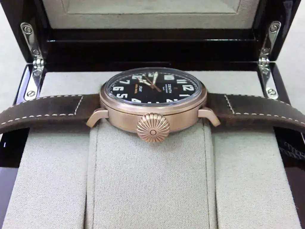 ZENITH-PILOT-TYPE-20-EXTRA-ESPECIAL-BRONZE-Ref---29.2430.67921.C753_front.webp