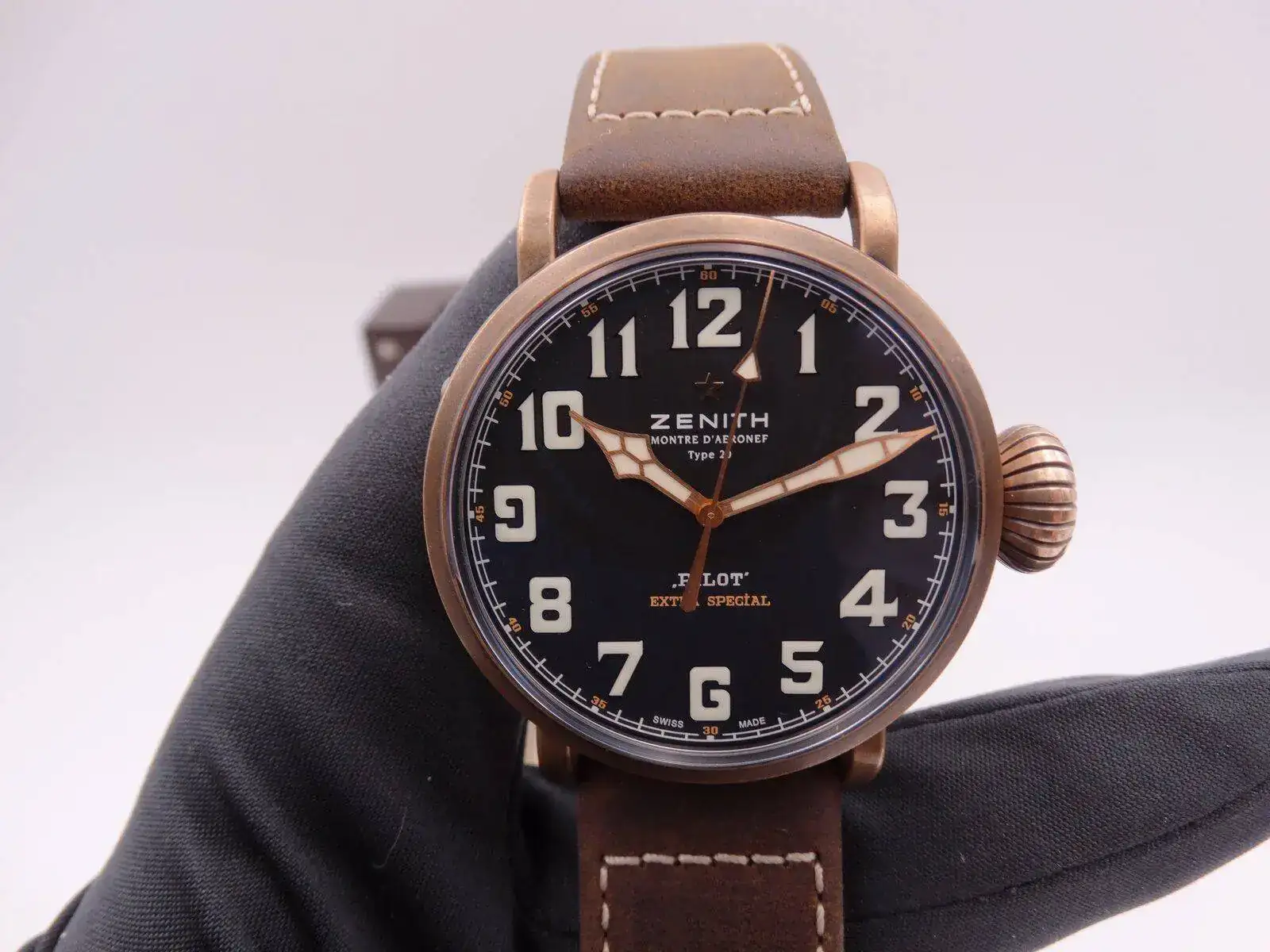zenith pilot type bronze bronce 4868.JPG