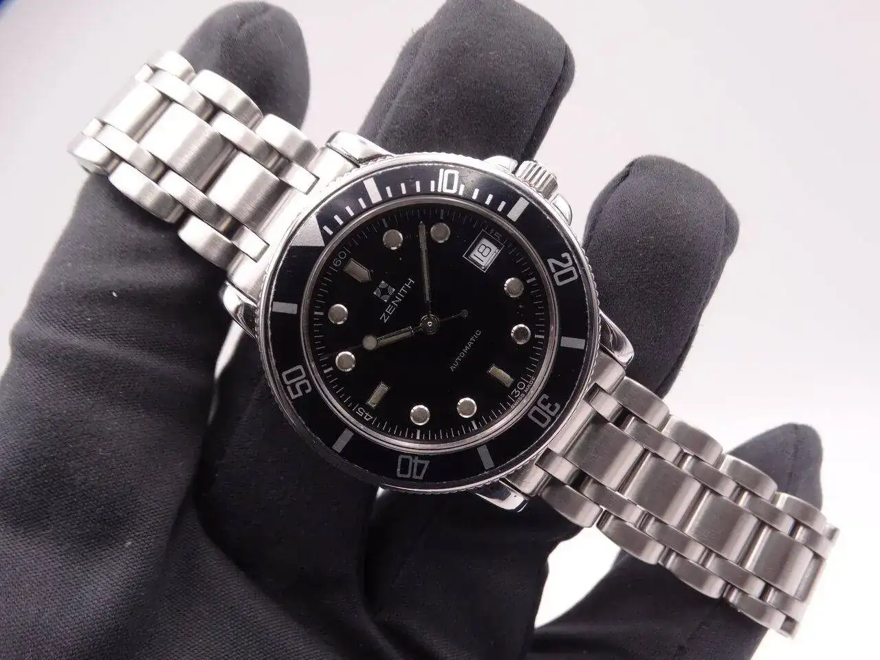Zenith Rainbow Diver 01267.webp