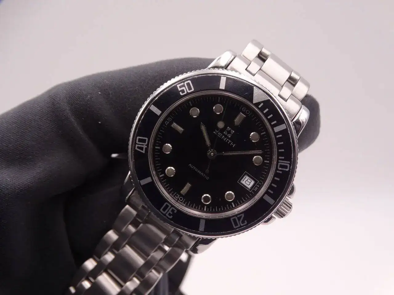 Zenith Rainbow Diver 01269.webp