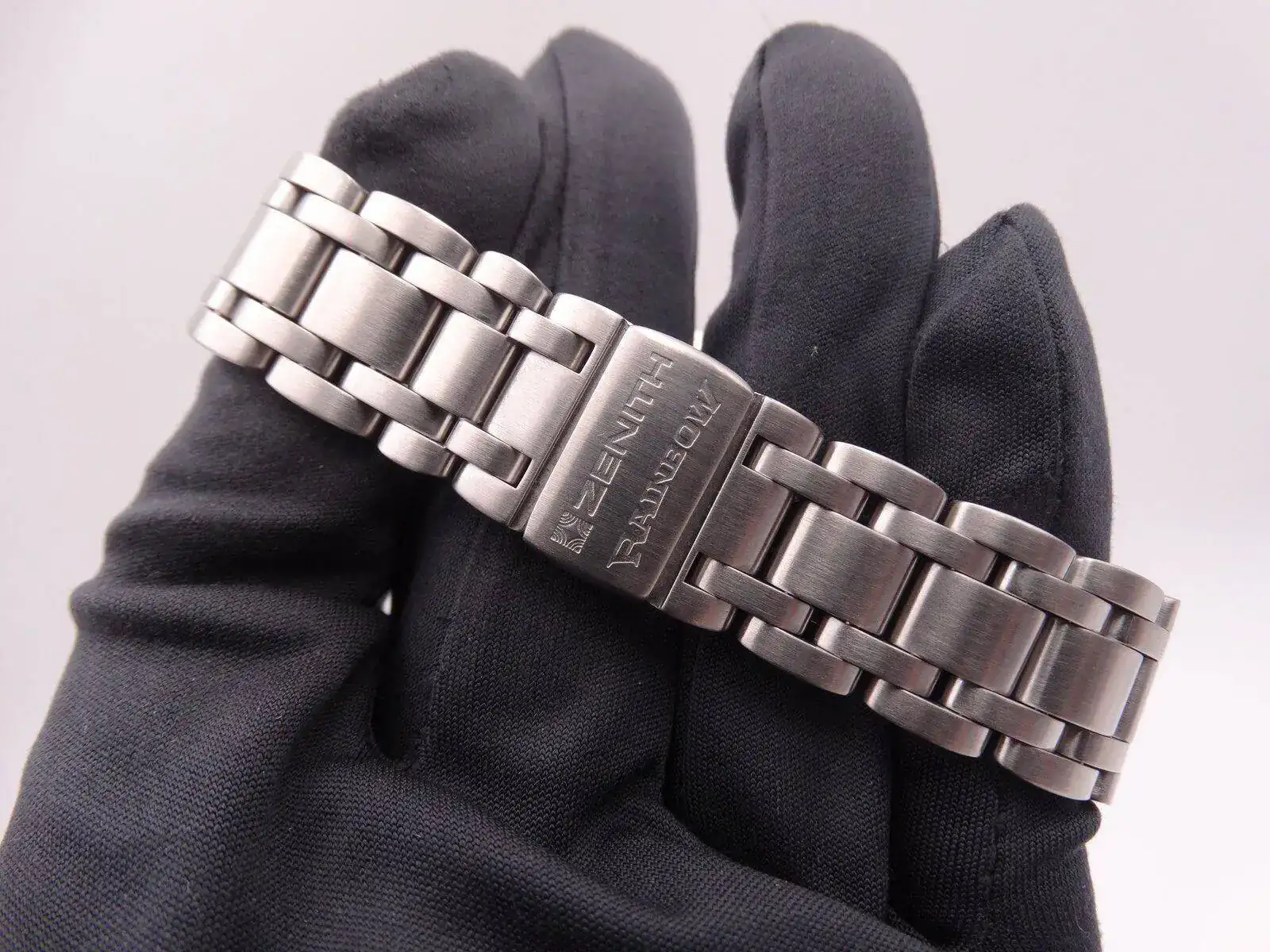 Zenith Rainbow Elite 460 02698.webp