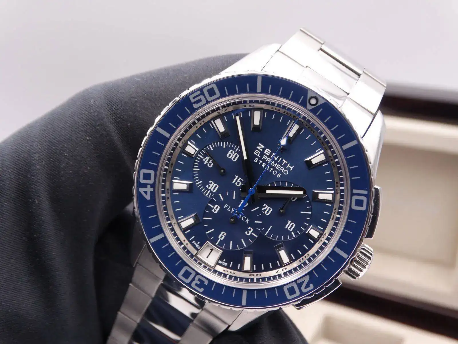 Zenith Stratos El Primero Blue 01353.webp