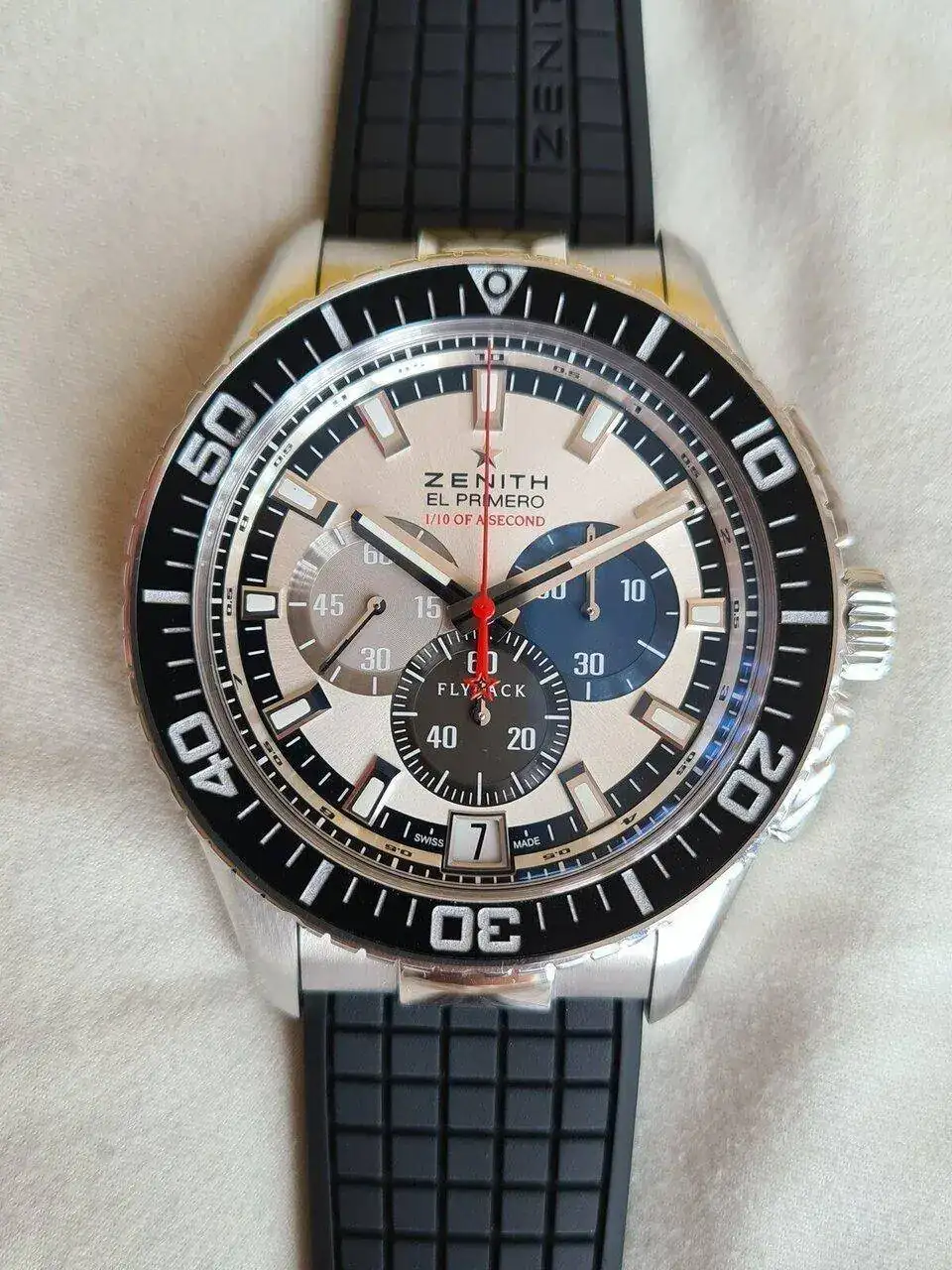 Zenith stratos.webp