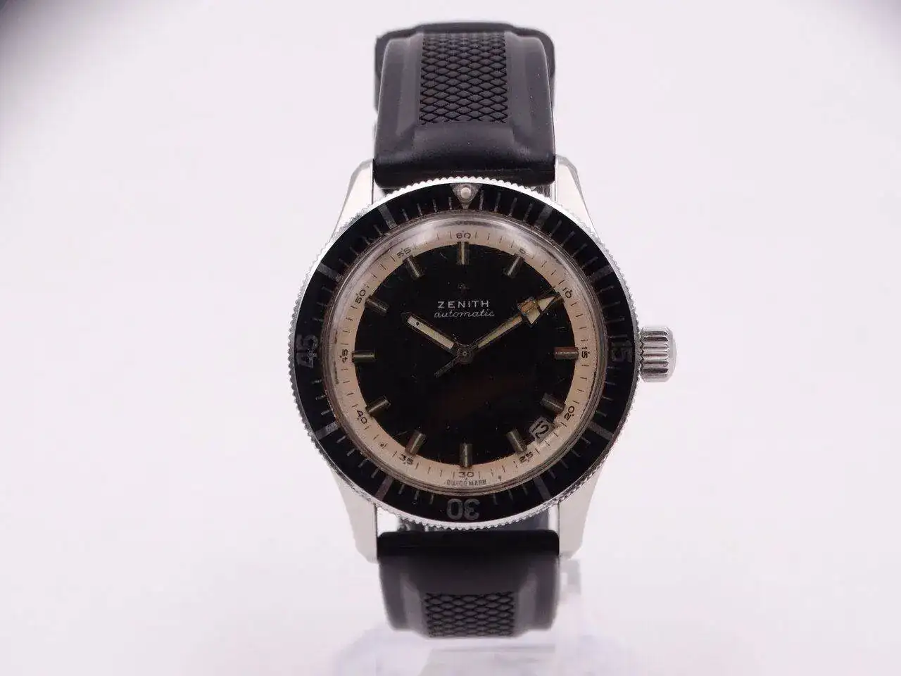 Zenith Sub Vintage A3630 06336.JPG