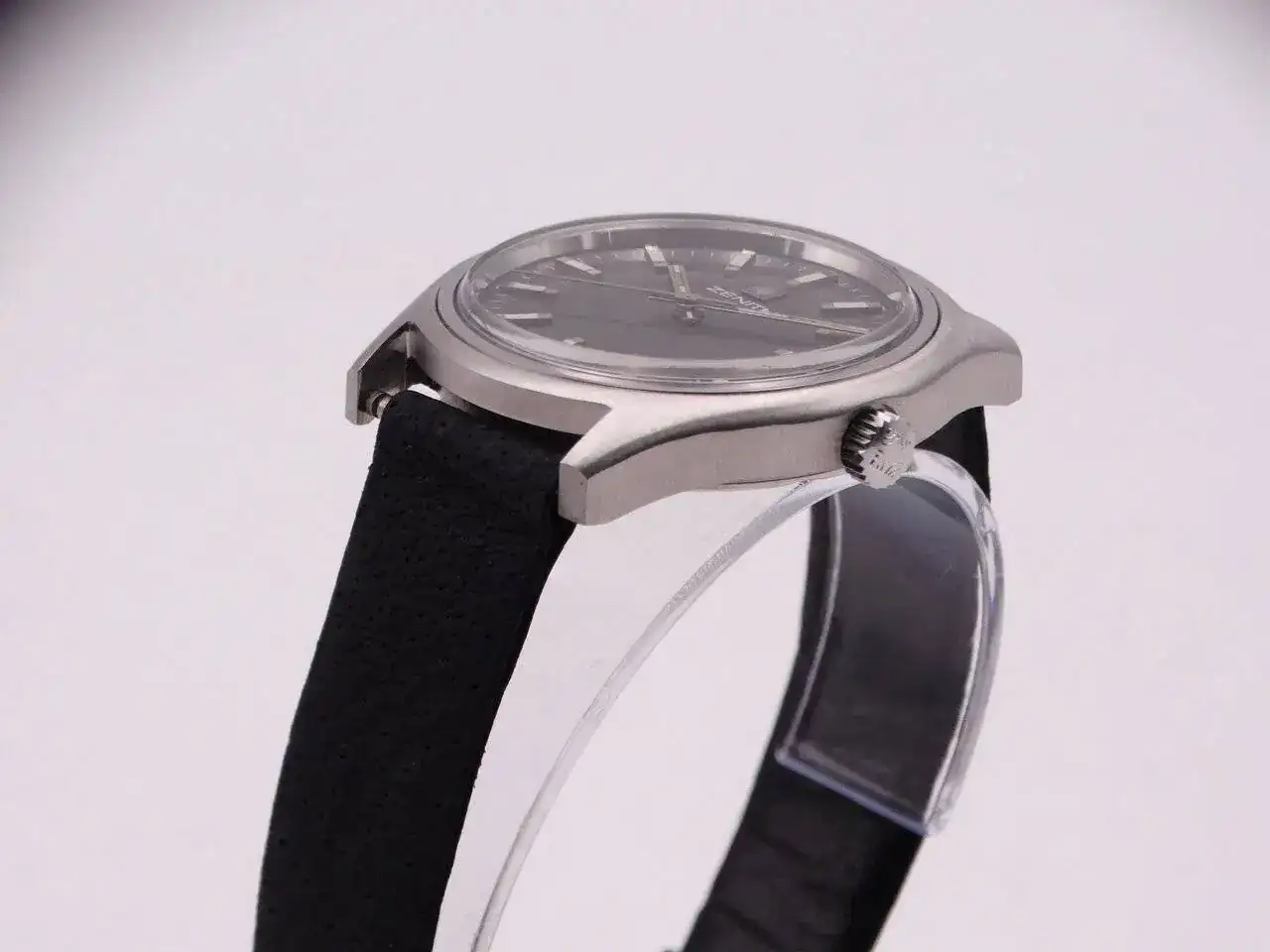 Zenith Surf 07219.webp