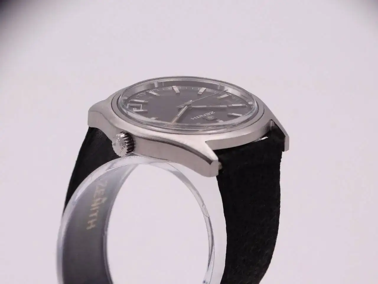 Zenith Surf 07220.webp