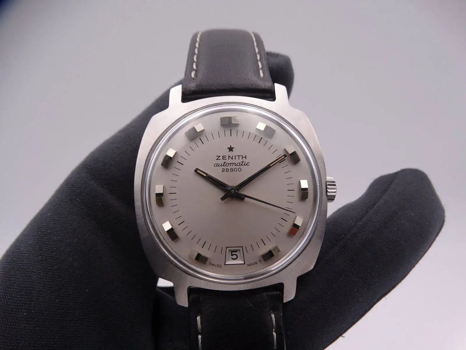 Zenith Vintage Automatic 09410.webp