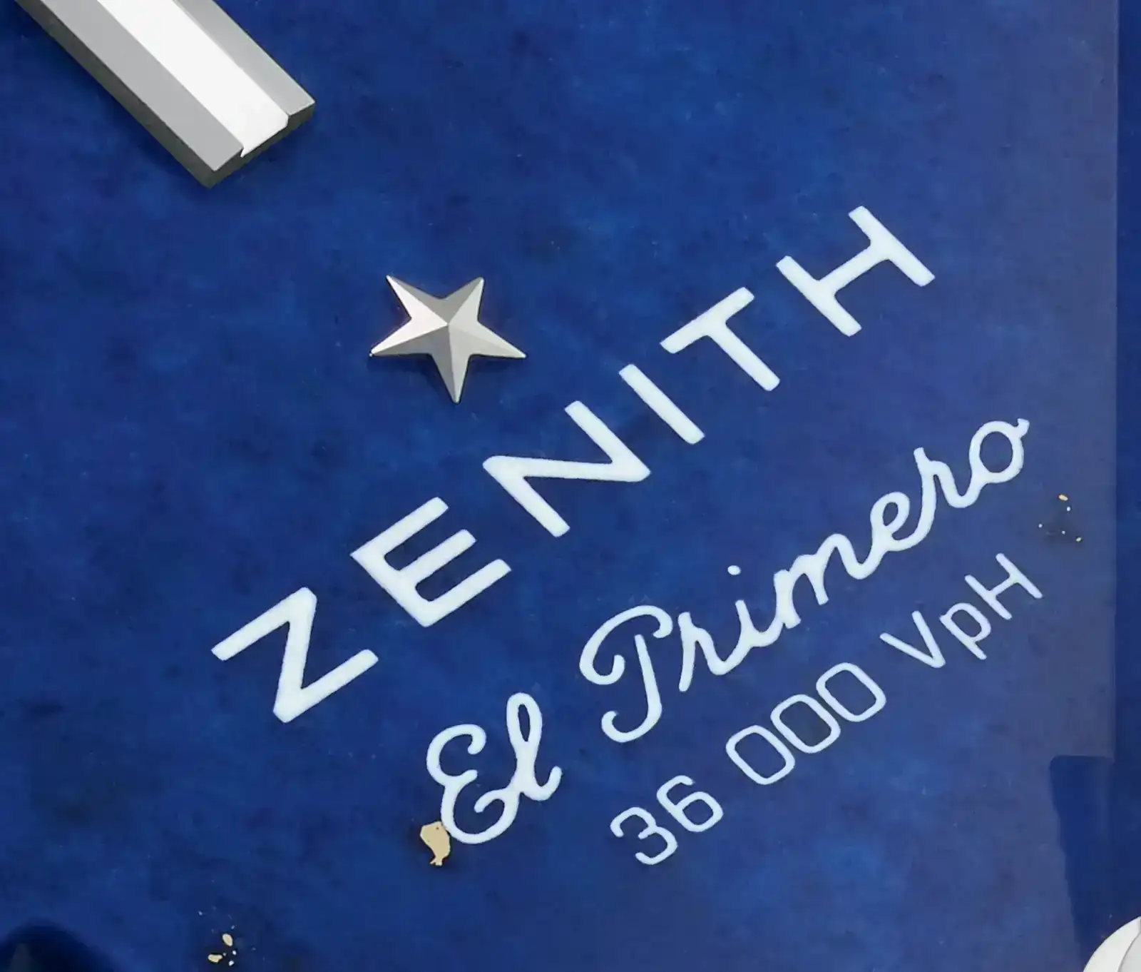 Zenith_Chronomaster_lapislazuli-6.webp