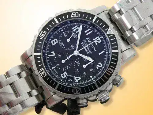 ZENITH_RainbowFlyBack2.webp
