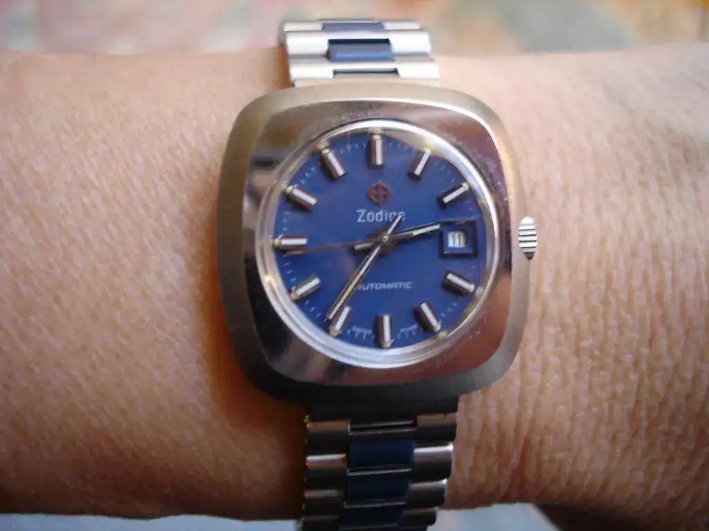 zodiac cuadrondo blue.webp