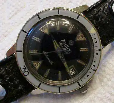 ZODIAC-Diver-Sea-Wolf-Automatic-Wrist-Watch-Vintage.webp