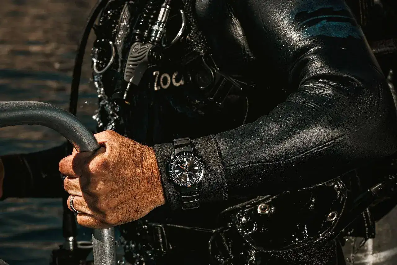 Zodiac-Super-Sea-Wolf-LHD-GMT-13.jpg