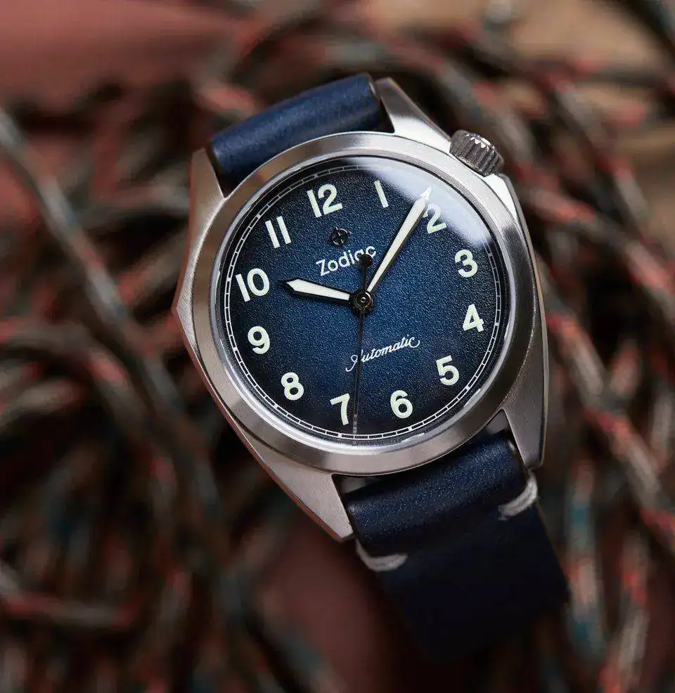 Zodiac_Olympos_Military_LE_blue_006_CROP-v1634750699329.webp
