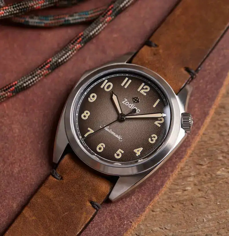 Zodiac_Olympos_Military_LE_brown_001_CROP-v1634753212926.jpg