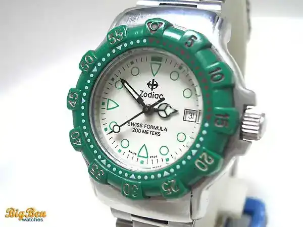 zodiacf1whitesteel_01.webp