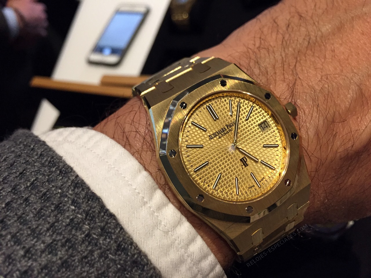 audemars-piguet-royal-oak-champagne.JPG