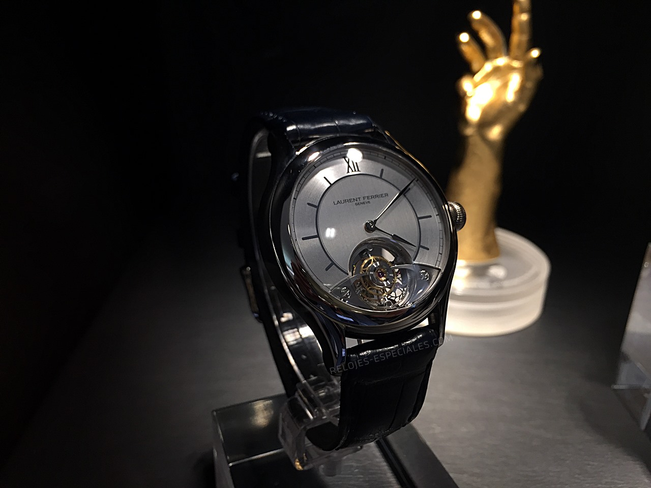 laurent-ferrier-tourbillon.JPG