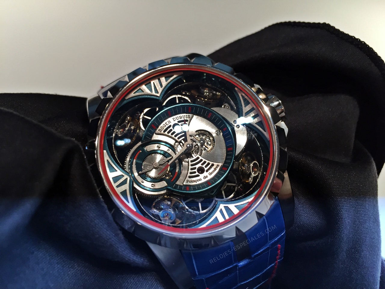 rogerdubuis-2.JPG